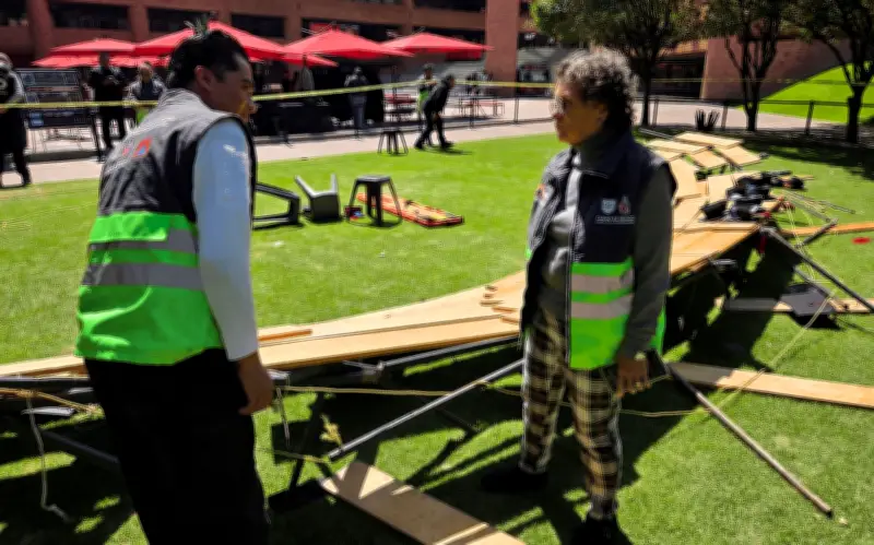 Accidente en la Ibero: Caída de Templete en Fotos de Graduación Deja 33 Atendidos