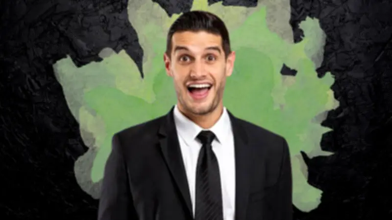 Adrián Marcelo se defiende tras burlarse de la muerte del Mencho: 'El cigarro mata más'