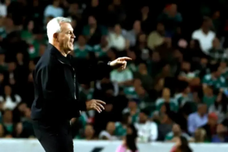 Aguirre se niega a dar pronóstico para el Mundial de fútbol