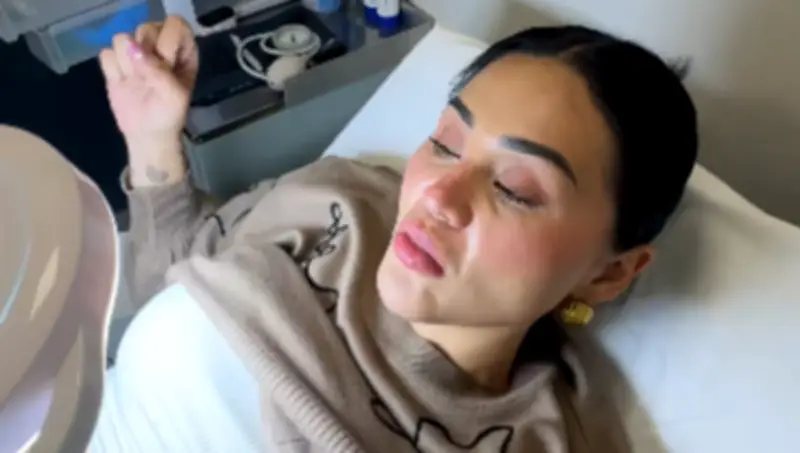 Alarma por deterioro de salud de Gomita: reportero la vio con dificultad para caminar