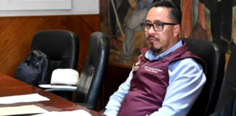 Alcalde de Epazoyucan discrimina a regidoras embarazada y con discapacidad visual