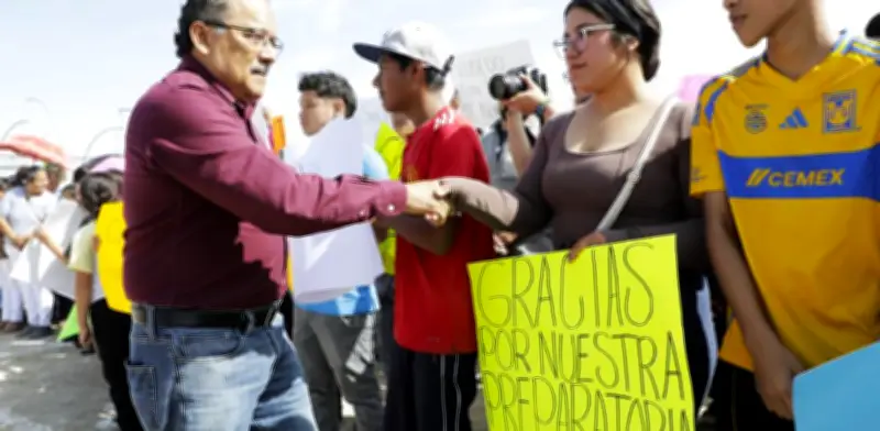 Alcalde de Escobedo destaca respaldo de Sheinbaum para ampliar educación en Nuevo León