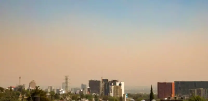 Alerta Amarilla en CDMX: Calor invernal y contaminación elevan riesgos para la salud