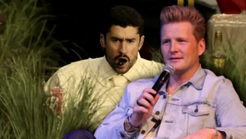 Alexander Acha critica show de Bad Bunny en Super Bowl y genera polémica en redes sociales