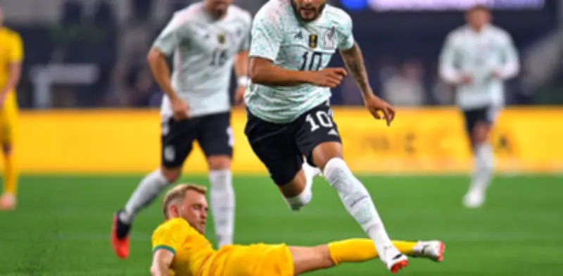 Alexis Vega defiende a naturalizados en el Tri: 'Aportan talento' para el Mundial 2026