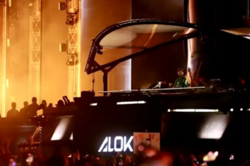 Alok deslumbra con un set magistral en el EDC México, regalando una noche inolvidable