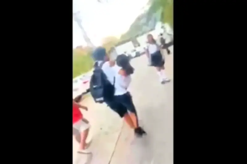 Alumna fallece tras ataque armado a transporte escolar en Acapulco