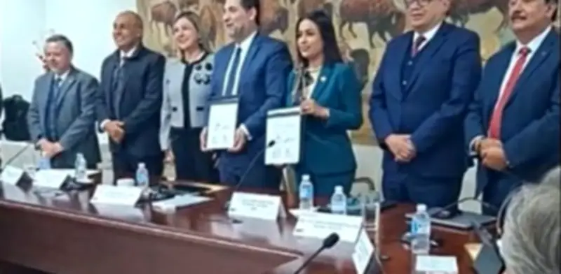 AMPI y CMIC firman alianza para impulsar inversión en vivienda e infraestructura en México