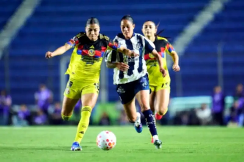 América Femenil Rescata Empate en Clásico Nacional ante Rayadas