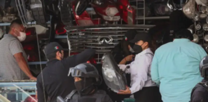 Aseguran 4 toneladas de autopartes y detienen a 24 personas en operativo de seguridad en Venustiano Carranza