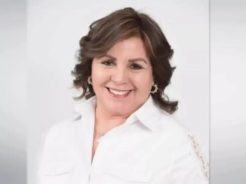 Atacan a balazos a alcaldesa de Bacanora, Sonora; su hijo fallece en el ataque