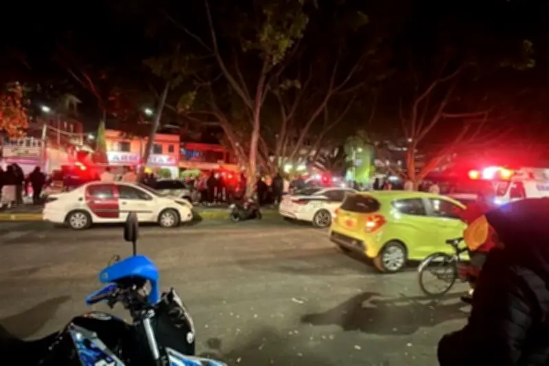 Atacan a tiros consultorio en Iztacalco: cuatro personas resultan heridas