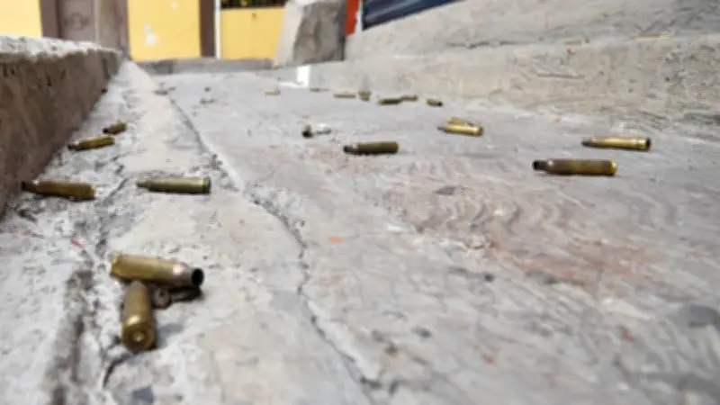 Atacan con armas de fuego la Fiscalía de Guerrero en Acapulco; Guardia Nacional y civil heridos