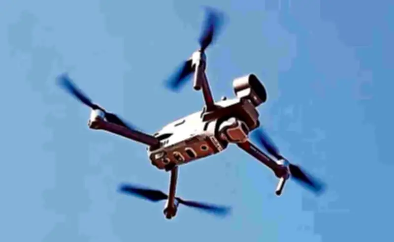 Ataque con drones explosivos en Escuinapa deja dos heridos, entre ellos un militar