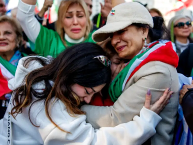 Ataque Masivo de EU e Israel Busca Derribar Régimen Iraní Tras Fracaso Nuclear