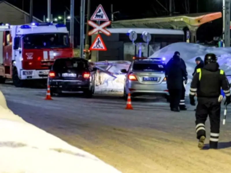 Atentado suicida en Moscú: Policía muerto y dos heridos en explosión