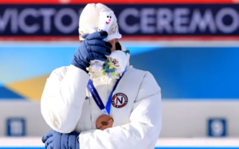 Atleta Olímpico Confiesa Infidelidad en Vivo Tras Ganar Bronce en Milano-Cortina 2026