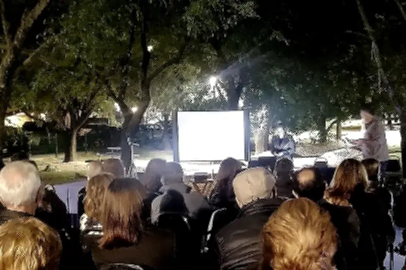 Autoridades descartan obligatoriedad de pagos a juntas vecinales en México