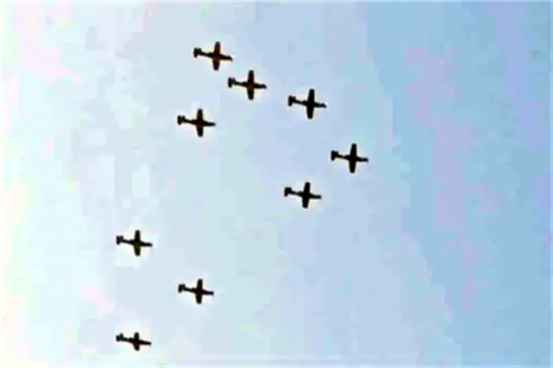 Autoridades explican presencia de vuelos militares en el Valle de México