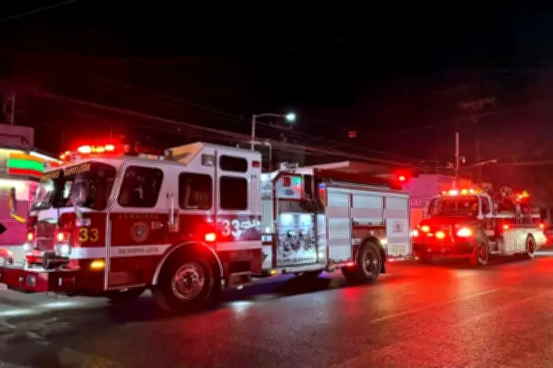 Bomberos sofocan incendio en restaurante de la colonia Obrera en la CDMX