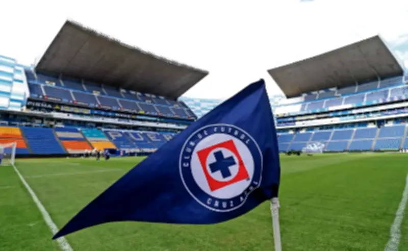 Brugada descarta estadio de Cruz Azul en Parque Bicentenario de CDMX