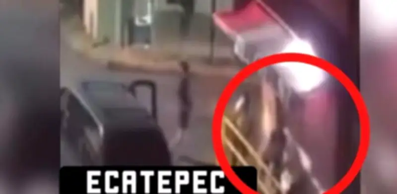 Brutal golpiza a perrito en Ecatepec: cinco sujetos lo atacan y huyen en camioneta