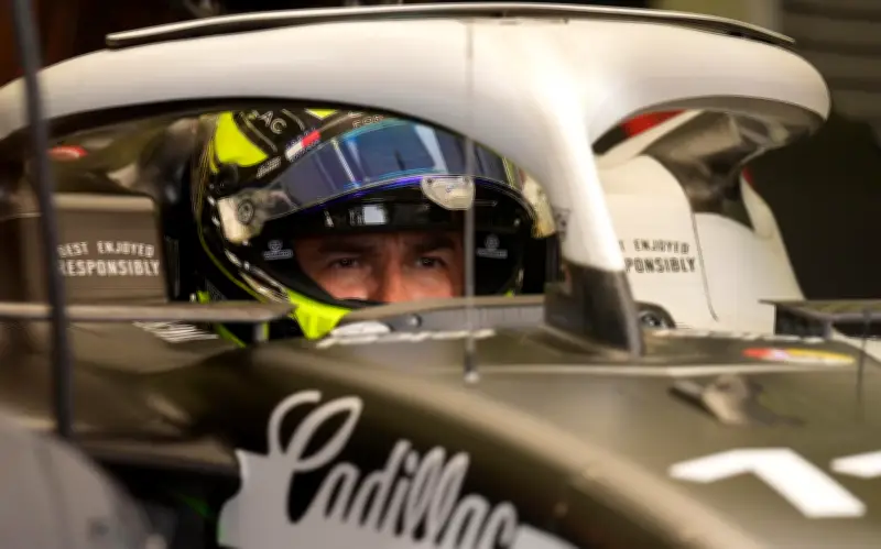 Cadillac honra a Mario Andretti nombrando su primer F1 MAC-26 para Checo Pérez