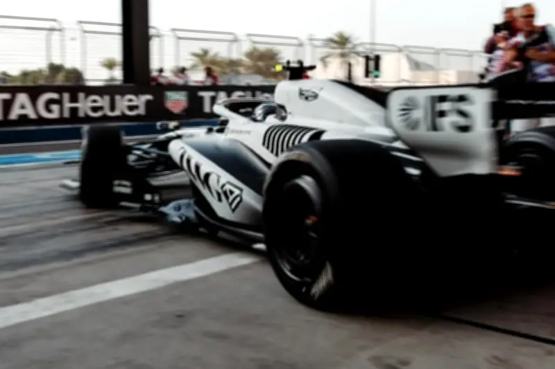 Cadillac se reinventa en México: apuesta por vehículos eléctricos y lujo tecnológico