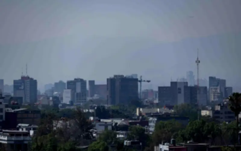 Calidad del aire mala en CDMX: Hoy No Circula aplica normal este 26 de febrero