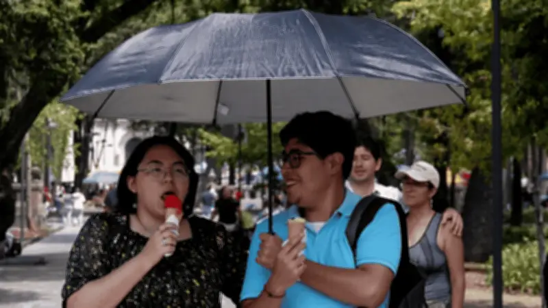 Calor intenso en 26 estados este 14 de febrero; alertan por lluvias y vientos fuertes