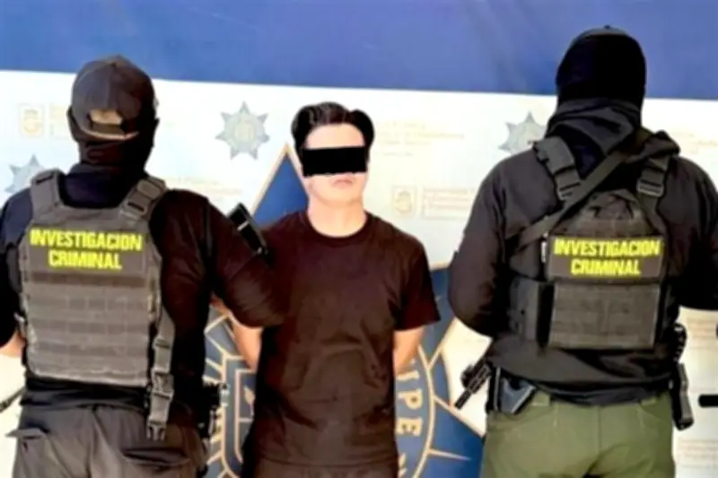 Capturan a hombre buscado por asaltos con droga en su poder