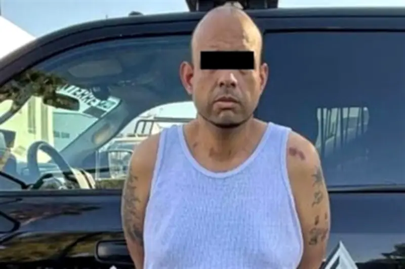 Capturan a narcomenudista con 105 dosis de droga en operativo policial