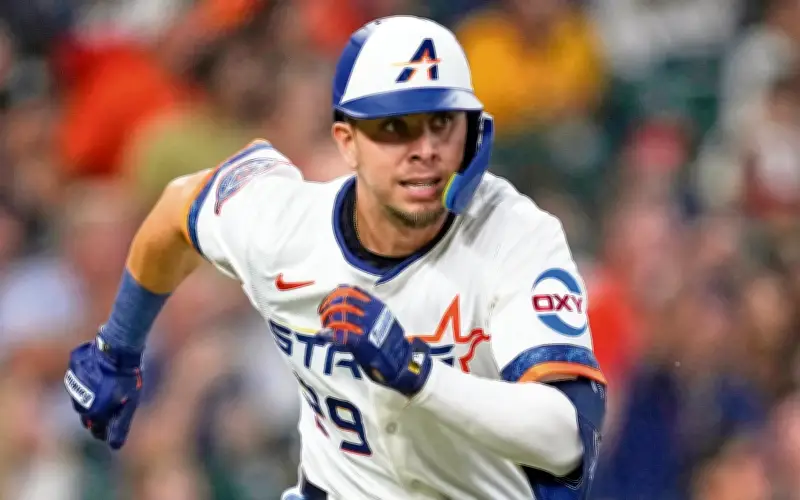 Cardenales de San Luis refuerzan su cuadro con el mexicano Ramón Urías