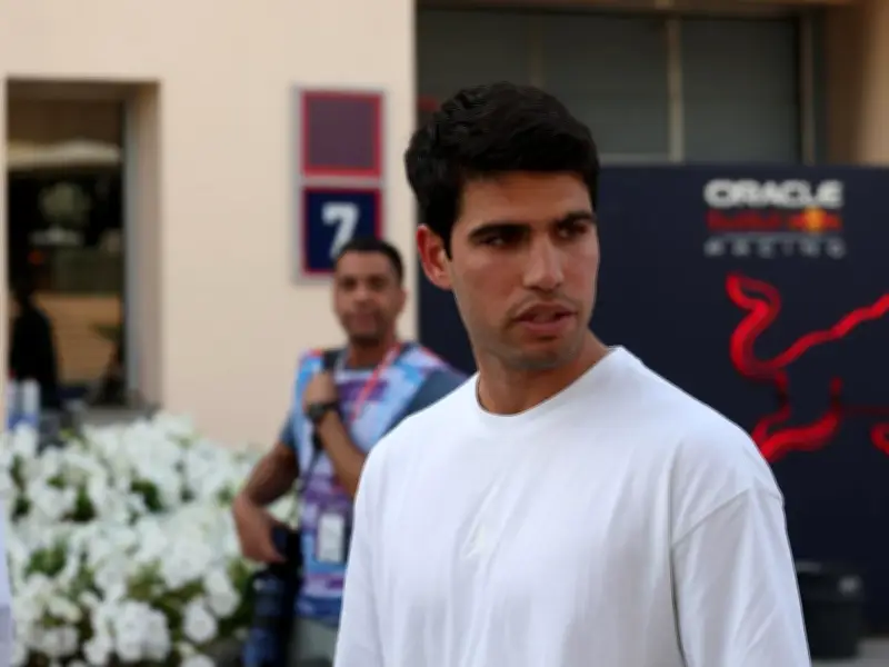 Carlos Alcaraz inicia en Doha su reto de encadenar títulos tras ganar el Abierto de Australia