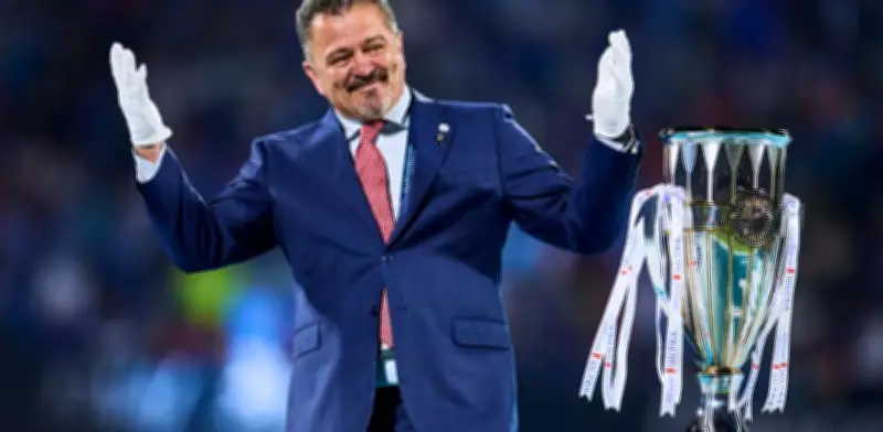 Carlos Hermosillo critica soberbia del América tras caída ante Chivas