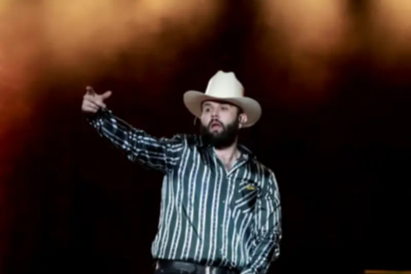 Carín León Ofrece Conciertos Gratis en Festivales por la Paz en México