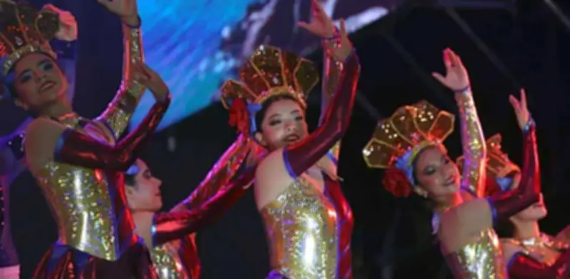 Carnaval de Mazatlán 2026 arranca con tambora y coronación real