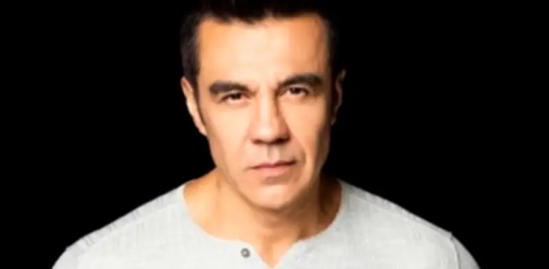 Casa de Adrián Uribe embargada por demanda laboral, confirma su abogada