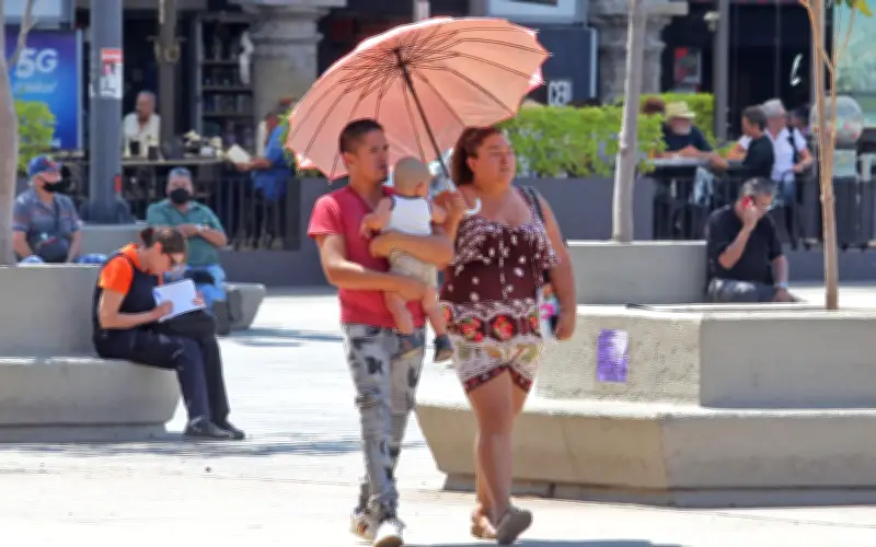 CDMX Activa Alerta Amarilla por Ola de Calor Atípica en Febrero: Recomendaciones Clave