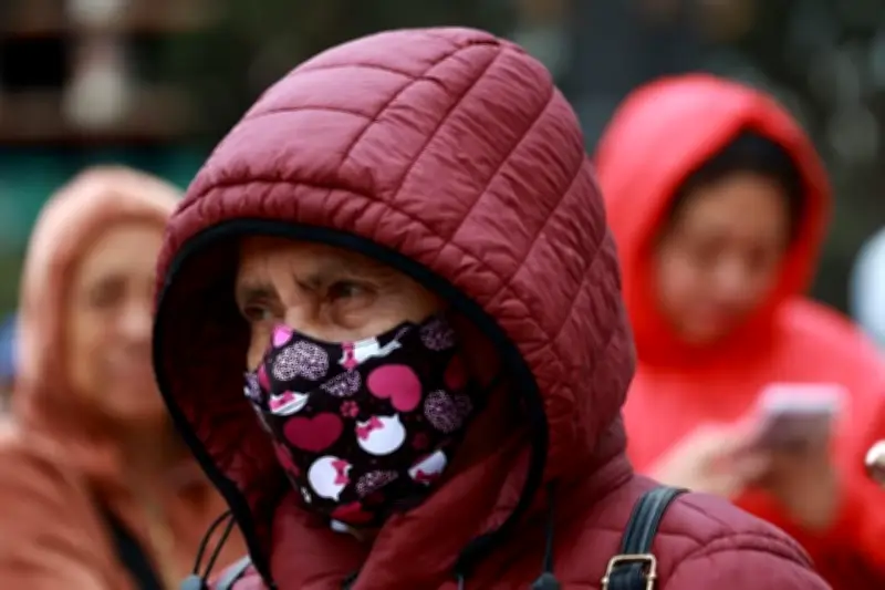 CDMX activa alerta roja por temperaturas gélidas y vientos intensos