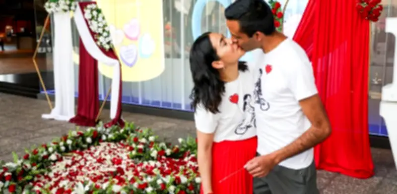 CDMX establece récord histórico con boda colectiva diversa 'El Amor es Amor'