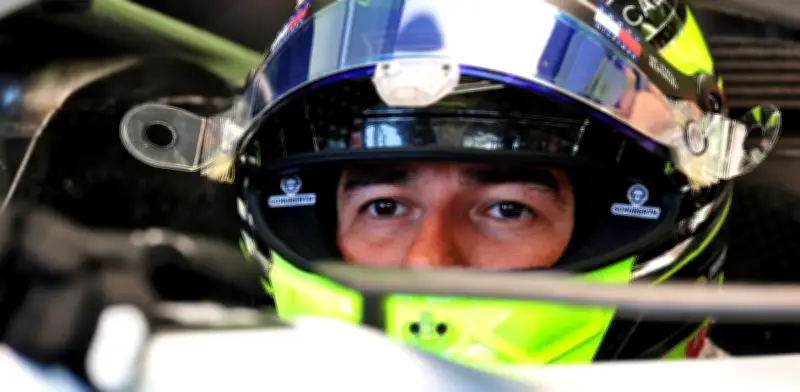 Checo Pérez acumula casi 2,000 km en pretemporada F1 2026 con Cadillac