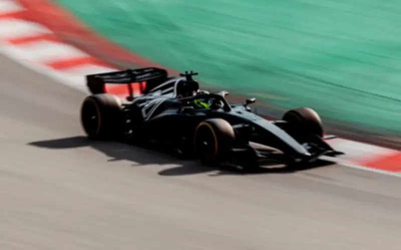 Checo Pérez inicia temporada 2026 de F1 con Cadillac en Australia