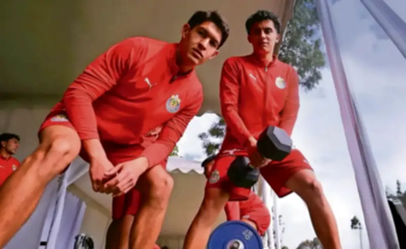 Chivas lidera el Clausura 2026, pero su calendario 'accesible' genera dudas