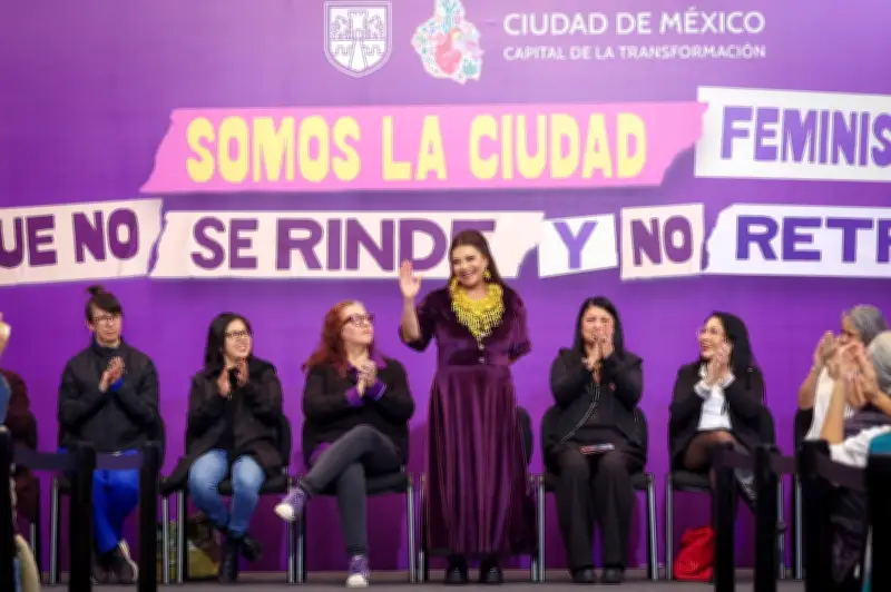 Clara Brugada anuncia alumbrado monumental en Zócalo y Festival Tiempo de Mujeres 2026