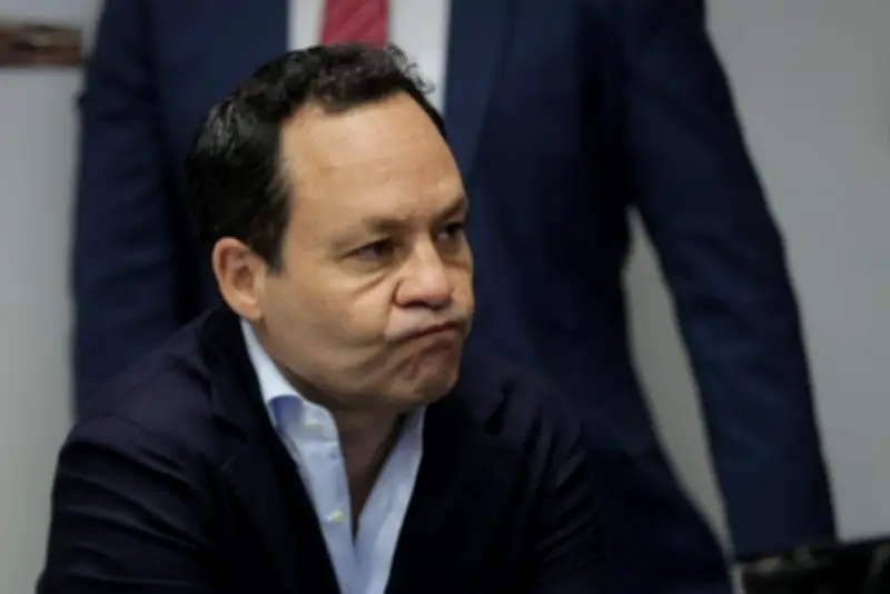 Clemente Castañeda advierte: No permitirán "manita de puerco" con reforma electoral