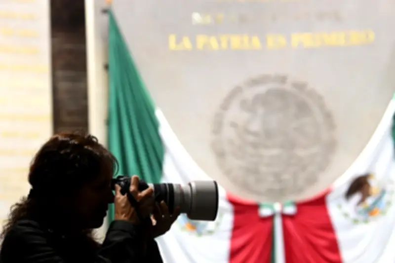 Cámara de Diputados rinde homenaje a fotoperiodistas en su día internacional