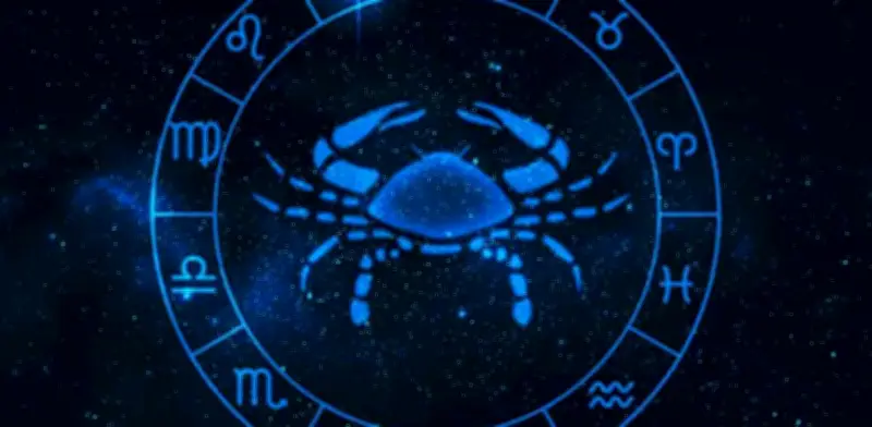 Cáncer: El signo zodiacal más emocional y complejo, un análisis de su personalidad