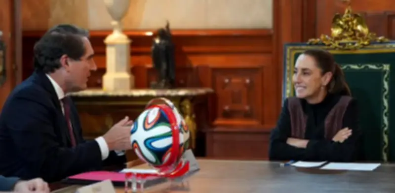 Coca-Cola invertirá 6 mil mdd en México; Sheinbaum destaca modelo económico