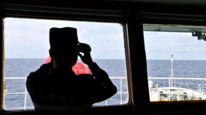 Colisión de buques de la Armada de EE.UU. en operación de reabastecimiento cerca de Sudamérica